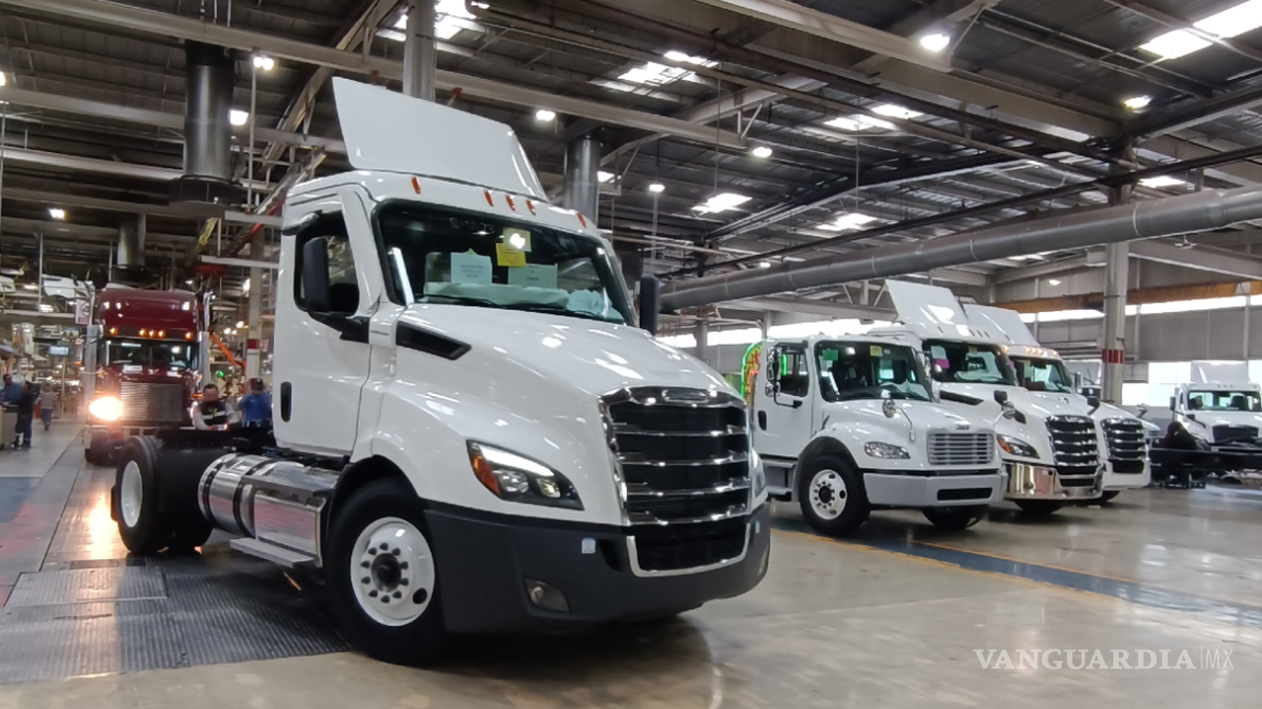 Aumentó producción y exportación de vehículos pesados en enero-septiembre