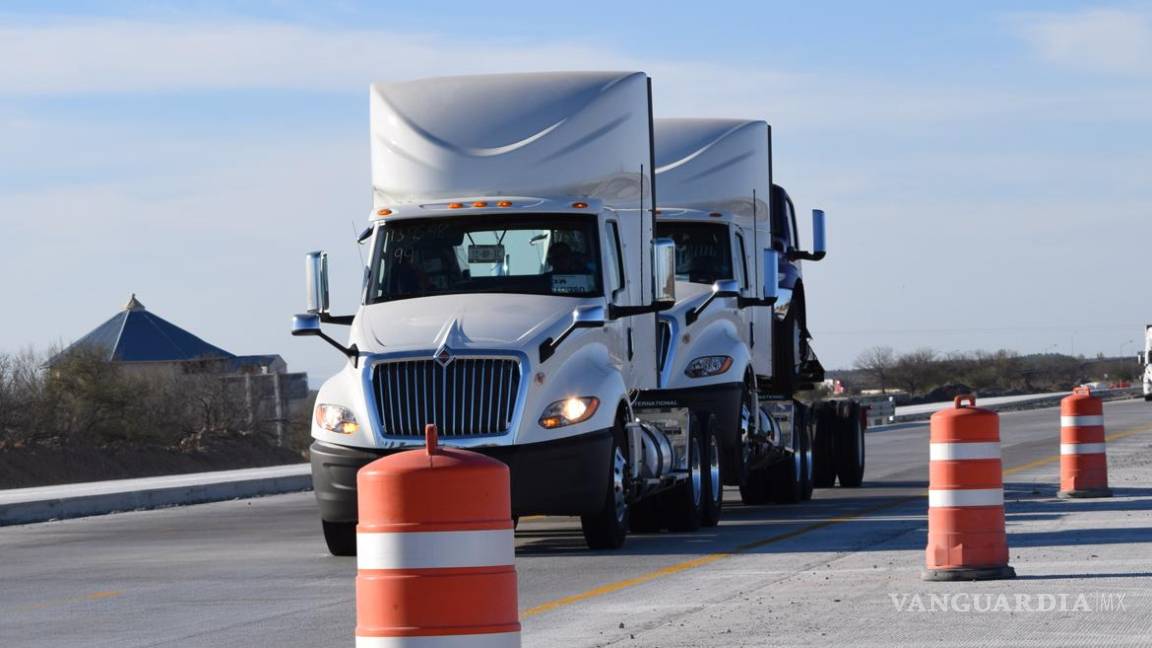 Cae producción, exportación y ventas de unidades de Freightliner