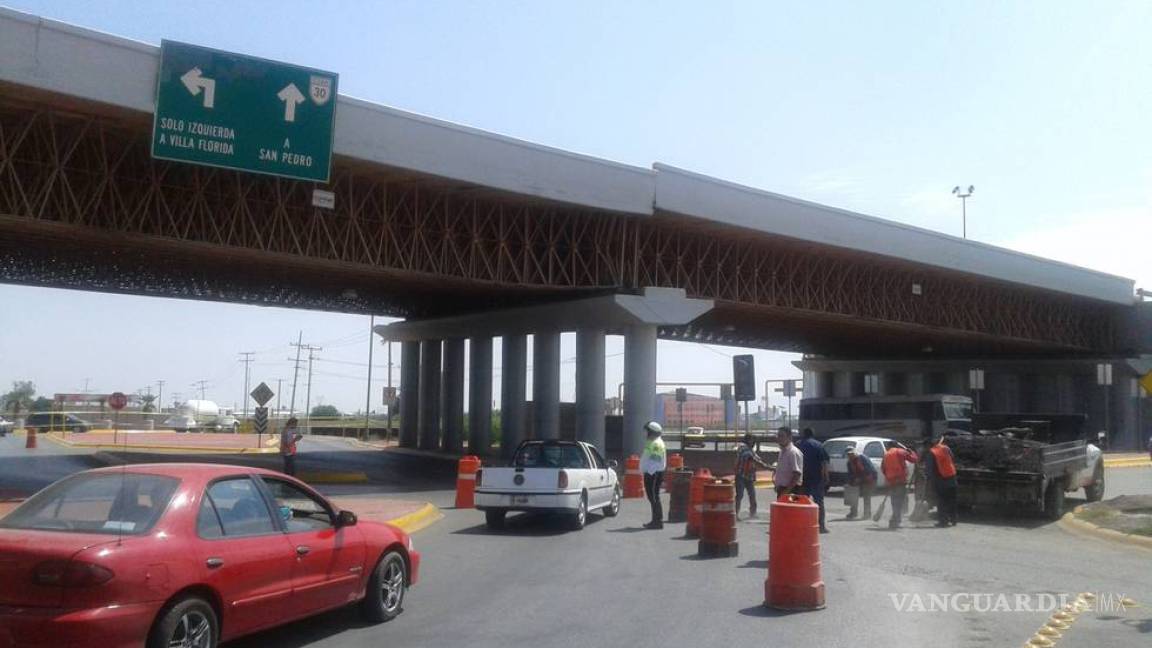 Inicia peritaje del puente colapsado en periférico de Torreón