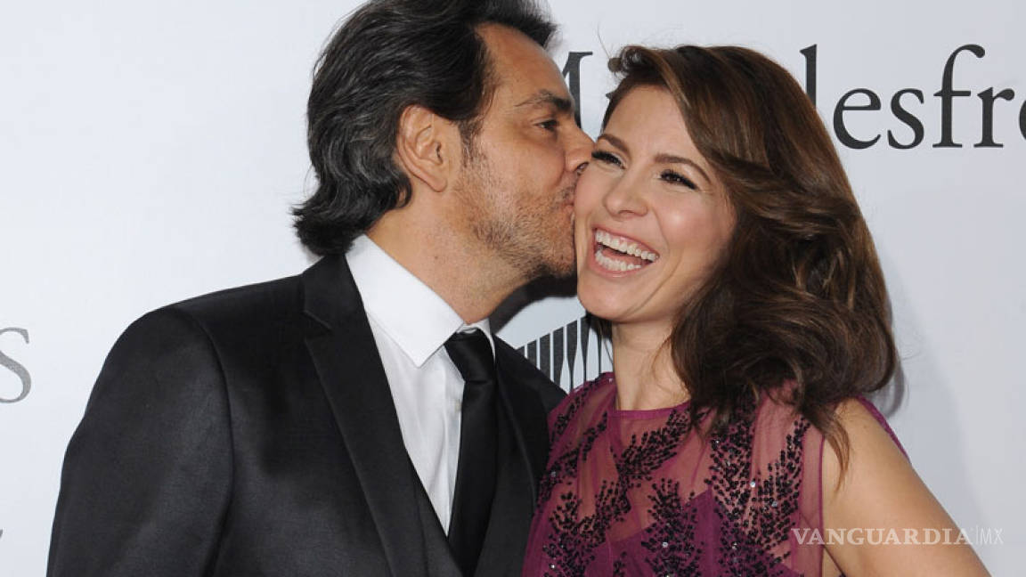 Alessandra Rosaldo dedica romántico mensaje a Eugenio Derbez