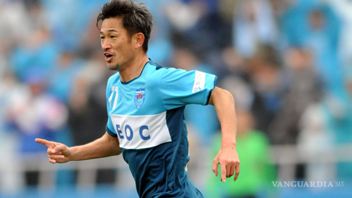 Miura, a sus 48 años, renovó con el Yokohama FC