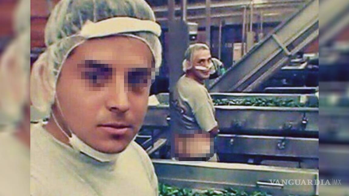 $!Foto de empleados le cuesta toneladas de chiles y una averiguación a La Costeña