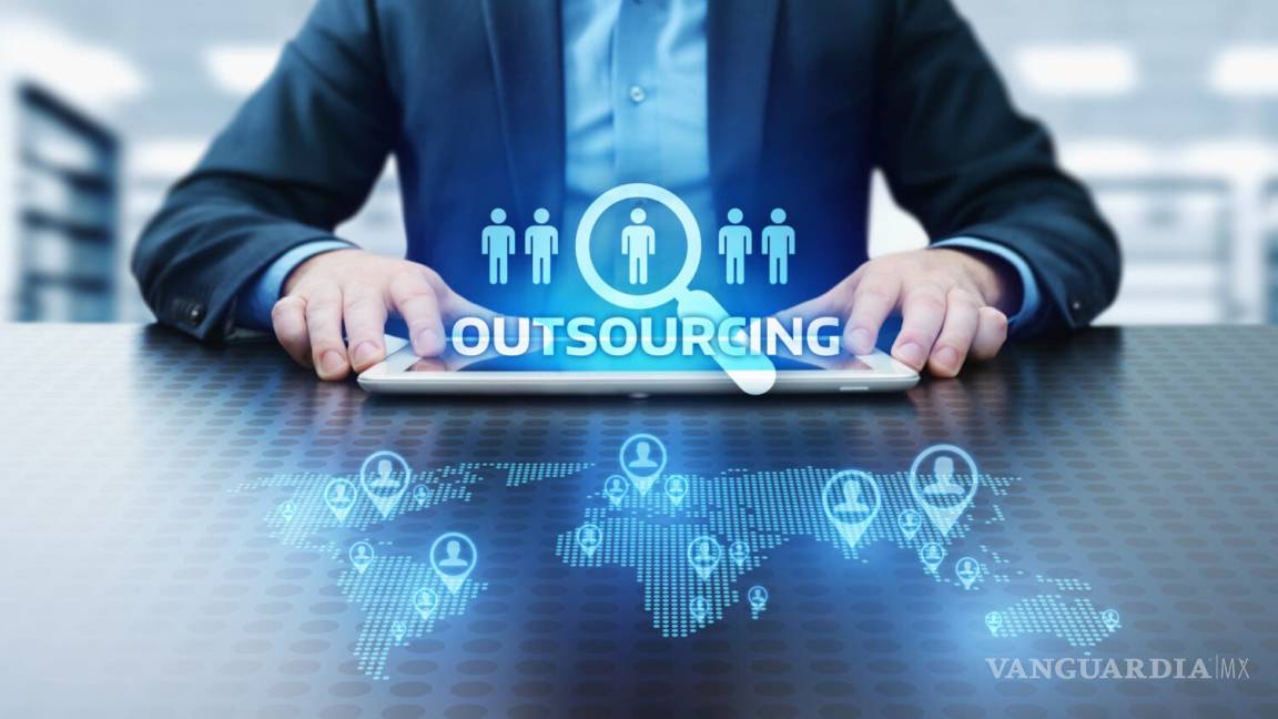 Advierten pérdida de empleos si desaparece outsourcing