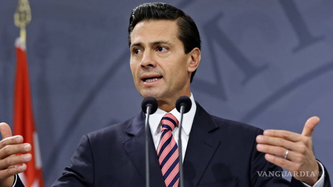 Peña desea un 'extraordinario 2018' a los mexicanos