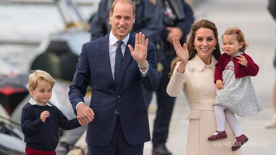 $!El príncipe William y Kate al fin conocen al pequeño Archie