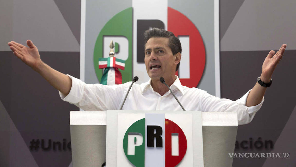 Acusan a Enrique Peña Nieto de controlar proceso interno del PRI