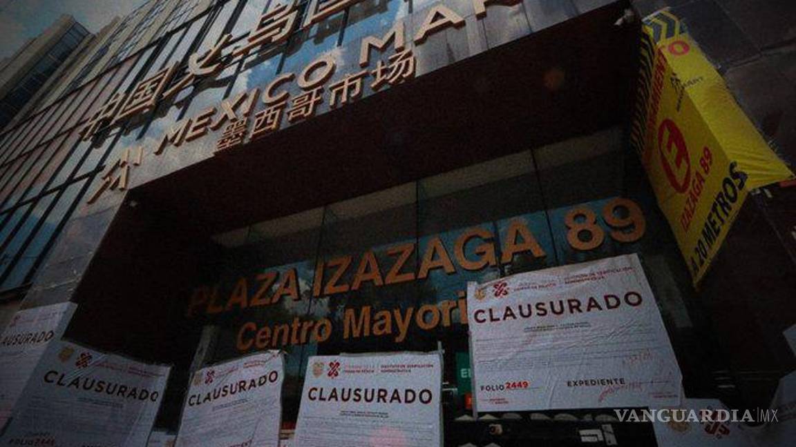 Cierra la Plaza Izazaga 89 tras operativo