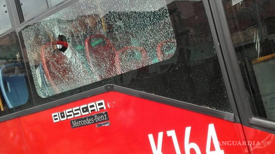 Protestas contra transporte masivo en Bogotá dejan 10 heridos y 70 detenidos