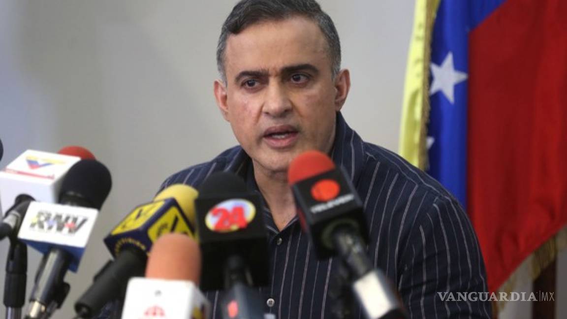 CNDH indaga trato a funcionario venezolano
