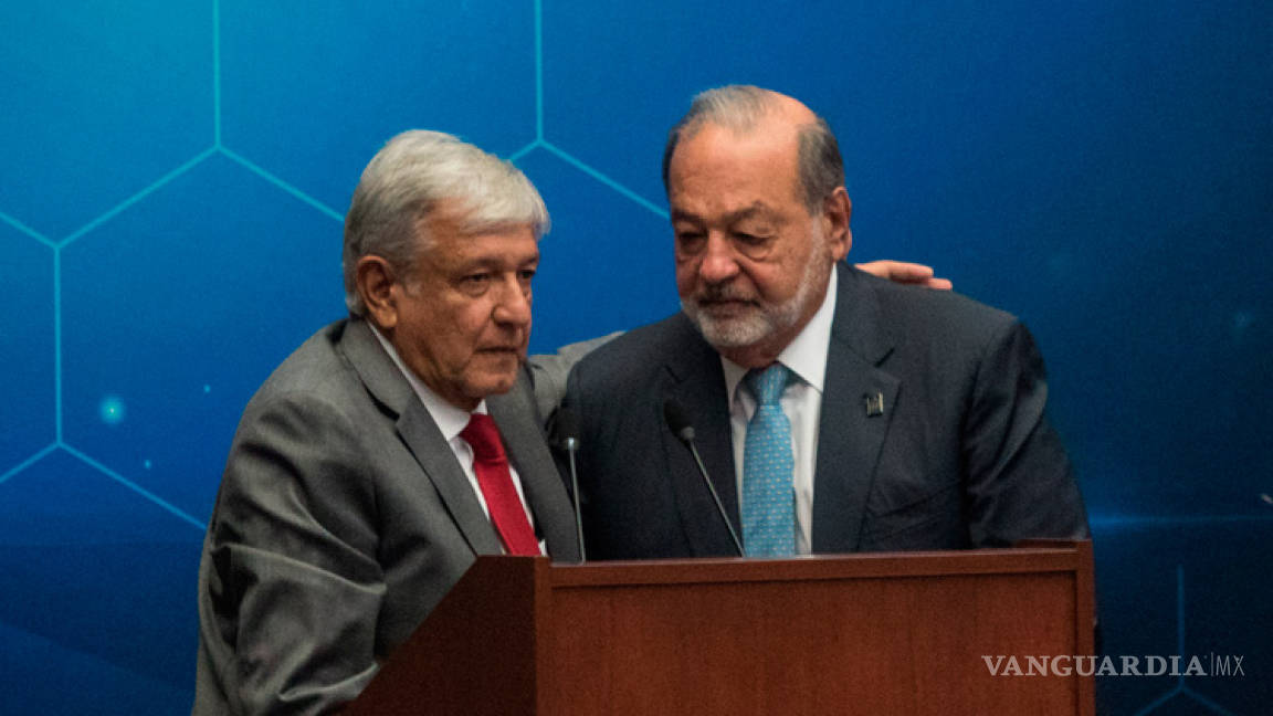 AMLO reconoce a Carlos Slim como promotor de la cultura