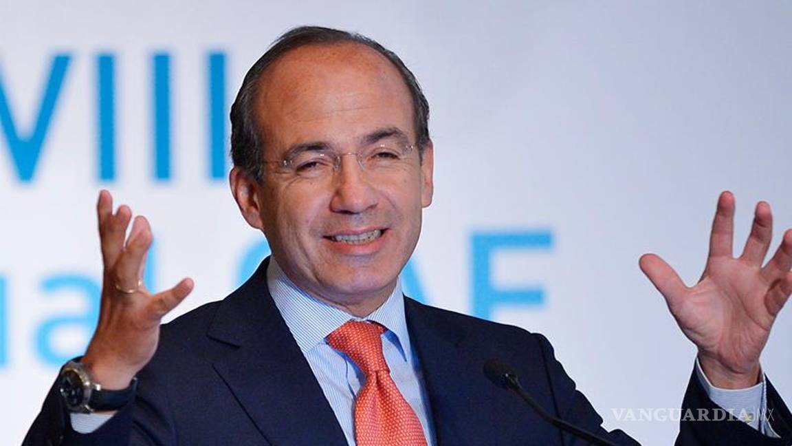 Adán Augusto ‘anda muy perdido’, intenta distraer, responde Calderón