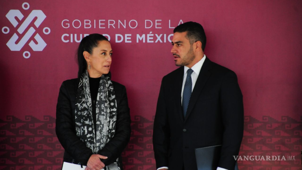Sheinbaum ‘defiende’ a García Harfuch, asegura que no intervino en “verdad histórica” de Ayotzinapa