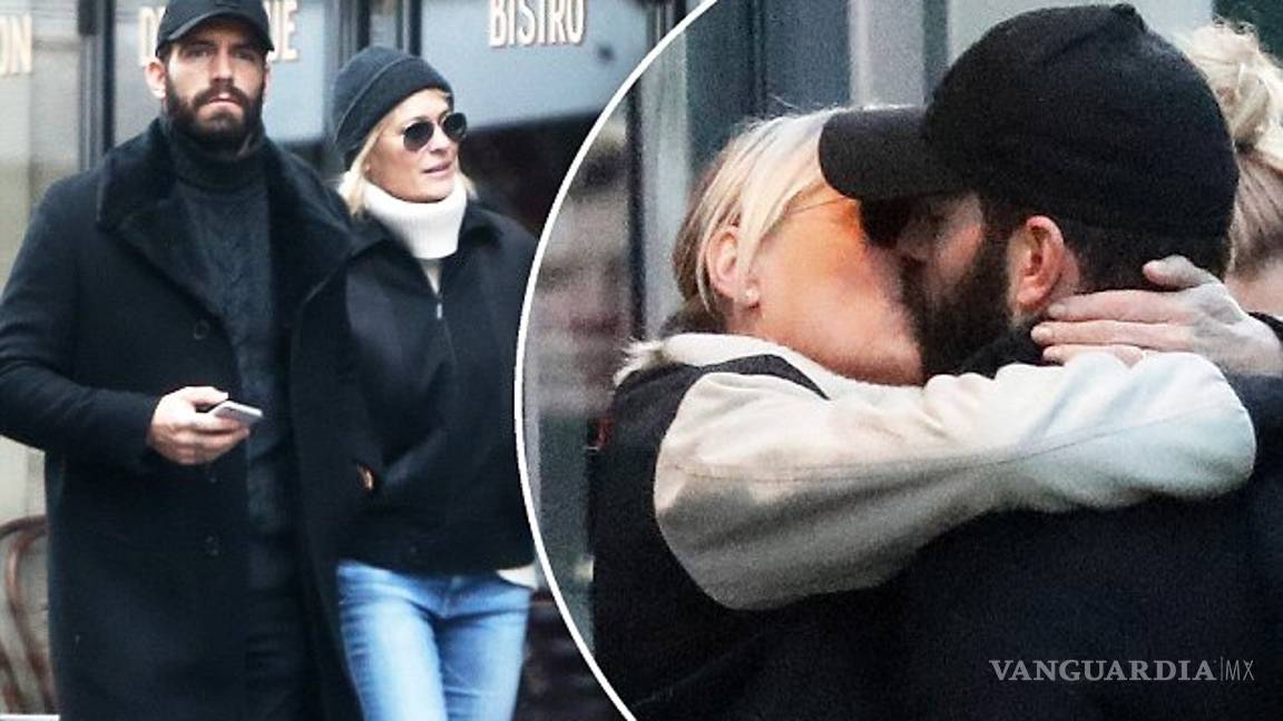 $!Robin Wright se casa por sorpresa