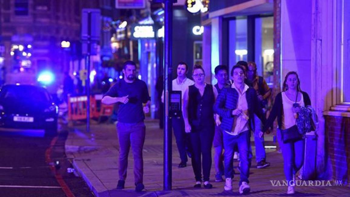 Caen 12 sospechosos por ataques de Londres