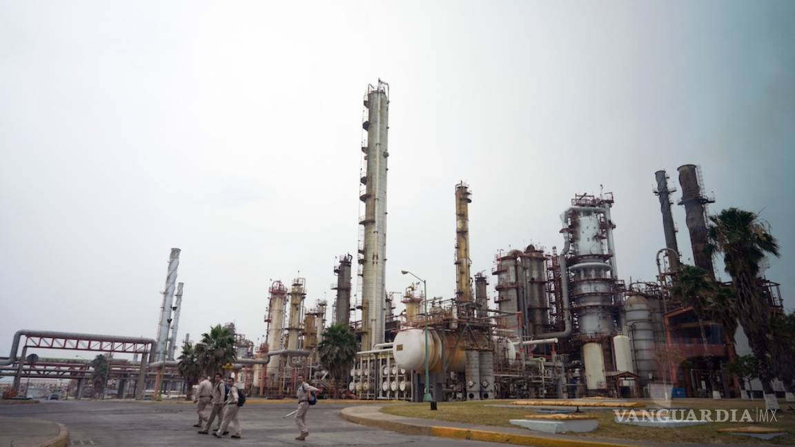 Sindicato petrolero alerta paro en Pemex