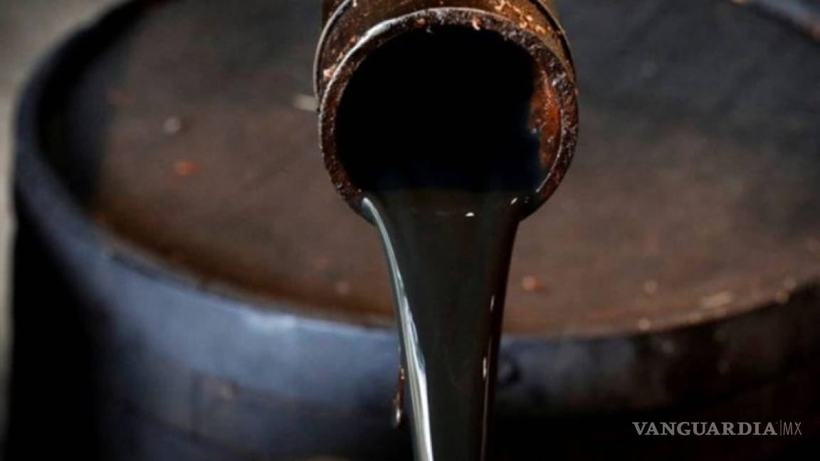 Petróleo mexicano baja y rompe racha de cinco jornadas de alzas