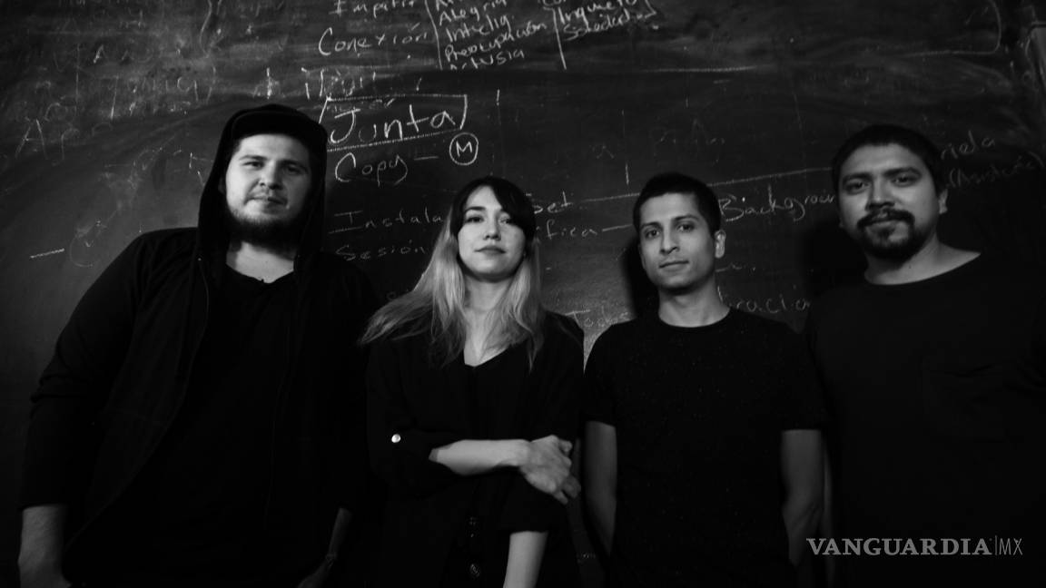 $!Crean aplicación con mensajes a futuro