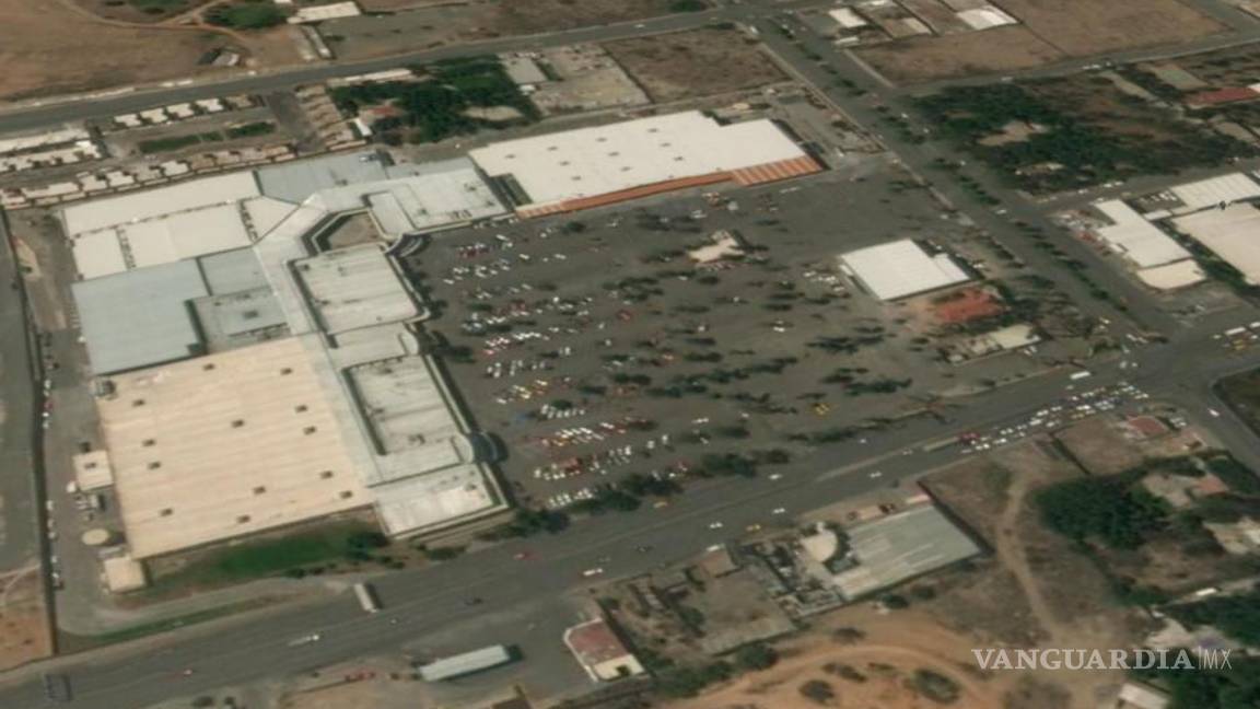 $!La Nogalera refleja el proceso de transformación urbana del sur de Saltillo, de espacio natural a desarrollo comercial.