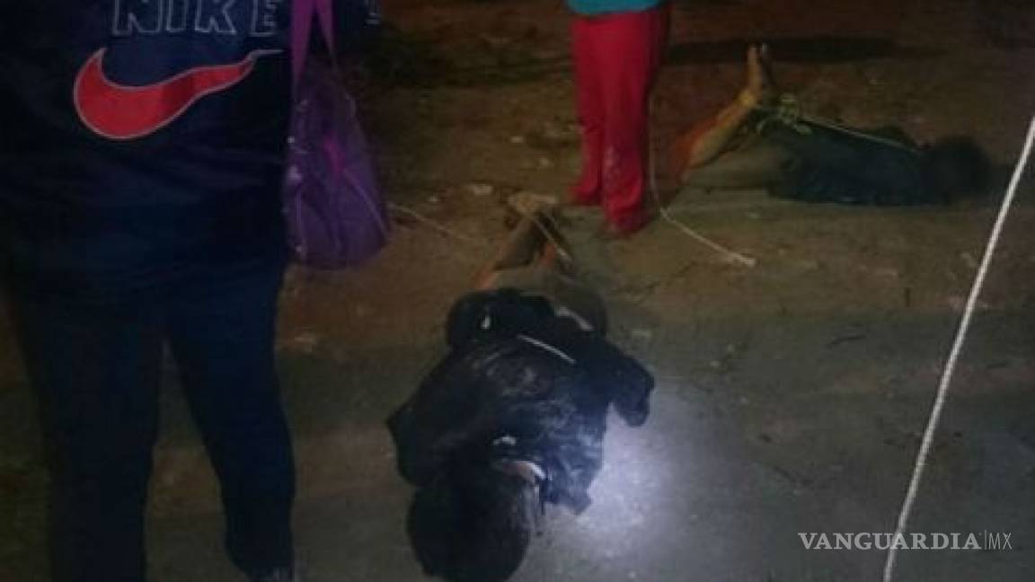 Pobladores de Chichiquila, Puebla liberan a familia y linchan a tres secuestradores