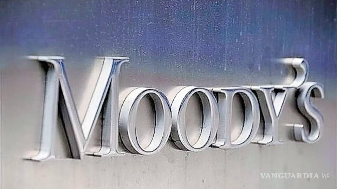 Baja Moody’s a negativa perspectiva de México