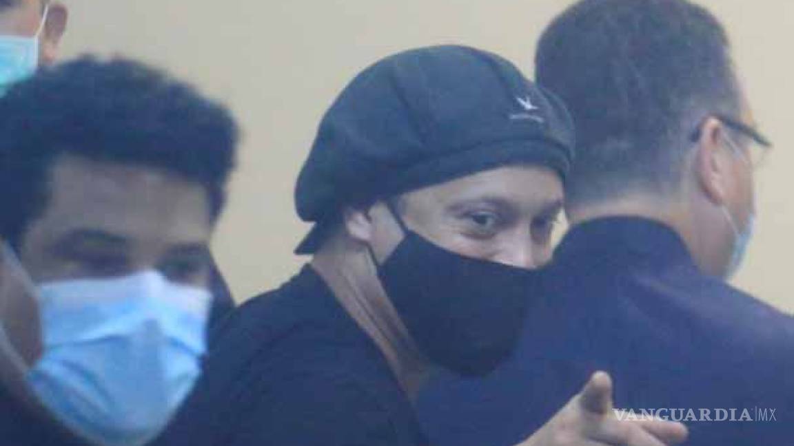 El ex futbolista Ronaldinho y su hermano fueron puestos en libertad en Paraguay