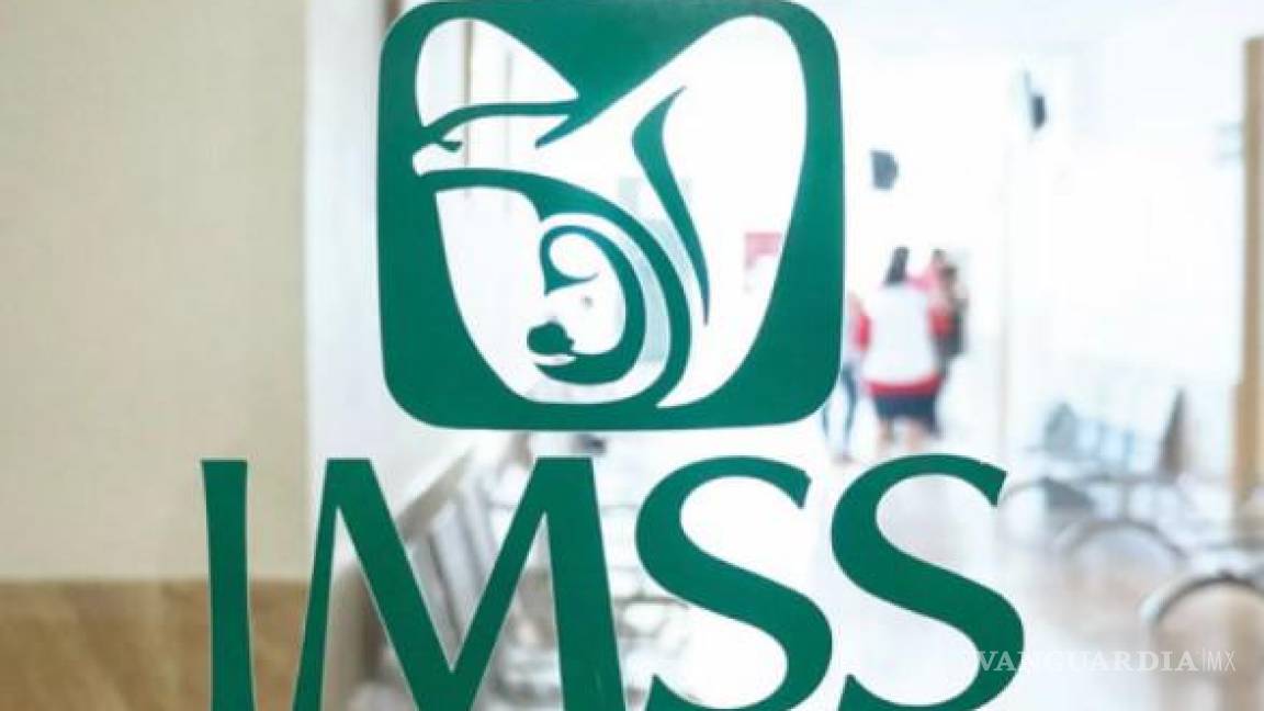 IMSS Coahuila lanza alerta a adultos mayores por estafas con falsas citas de vacunación