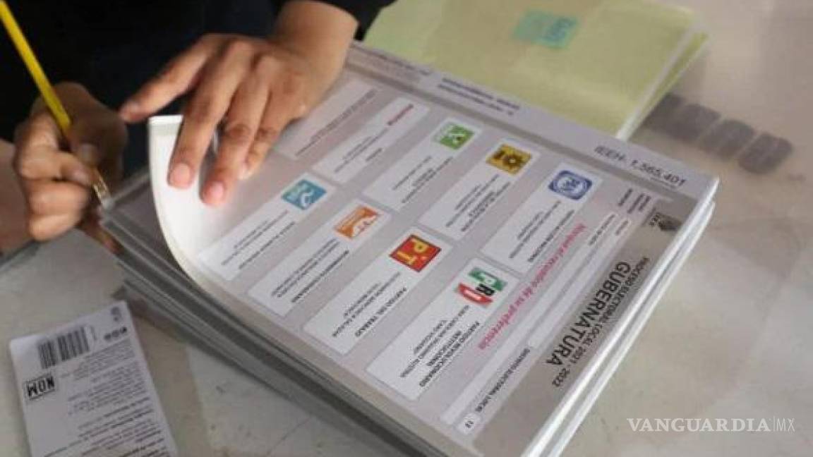 INE aprueba paquete electoral para voto de mexicanos en el extranjero