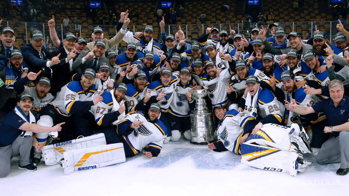 $!Los Blues de San Luis se coronan por primera vez en la NHL