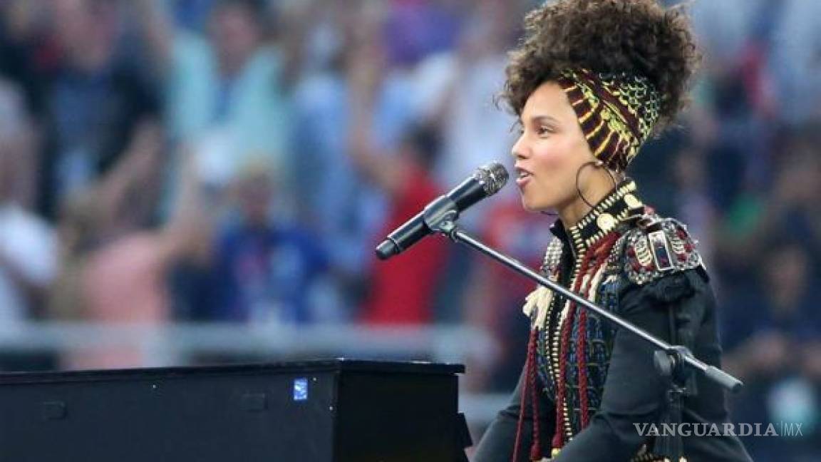 Alicia Keys enciende la final de la Champions en Milán