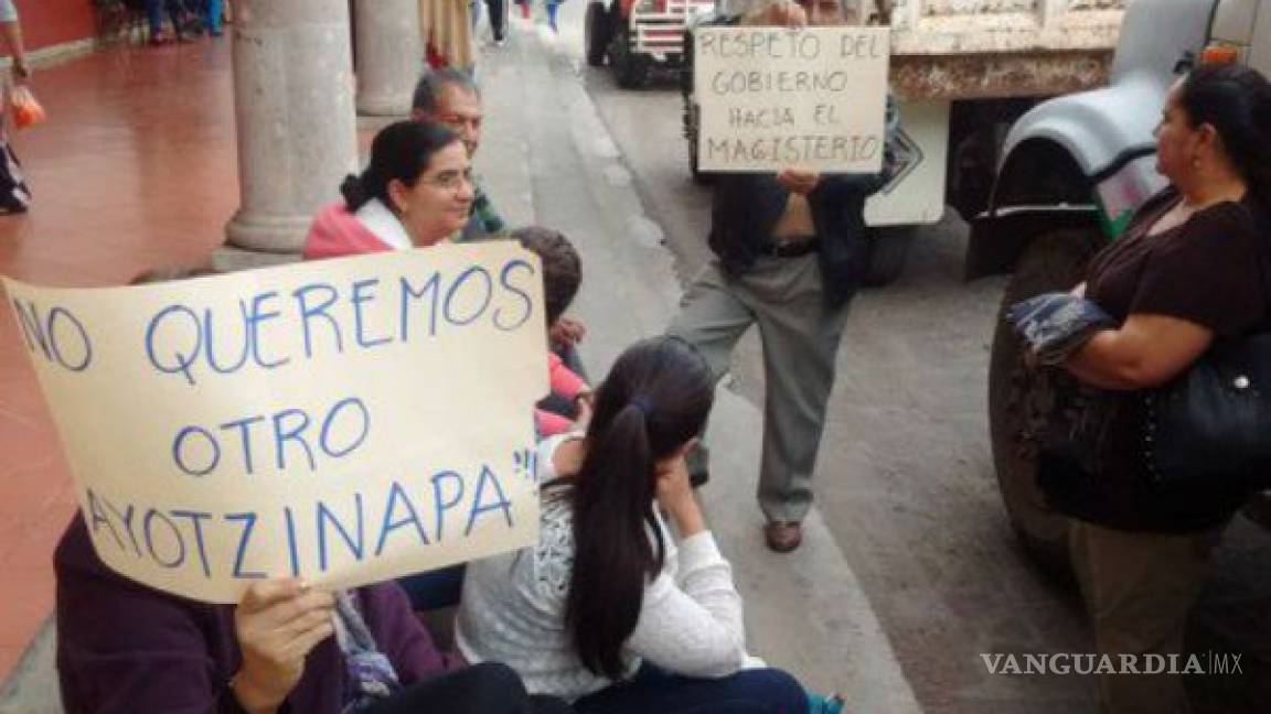 CNTE y normalistas toman 29 alcaldías en Michoacán
