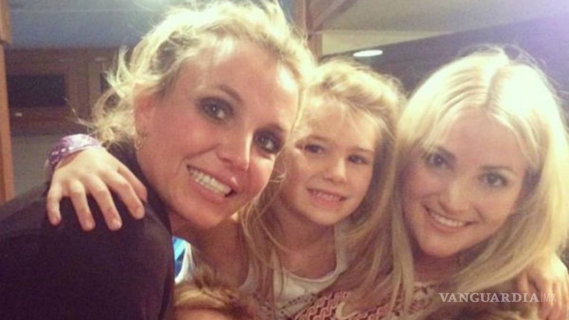 Britney pide oraciones para su sobrina Maddie, grave tras accidente acuático