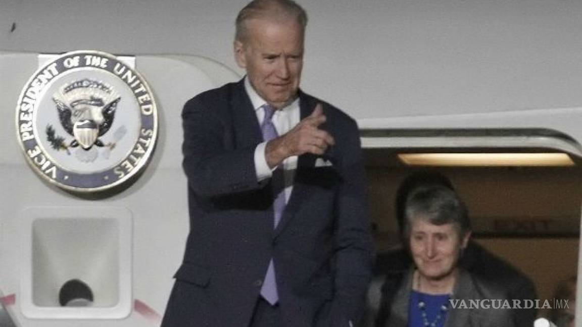 Joe Biden llega a la CDMX; se reunirá con Peña Nieto