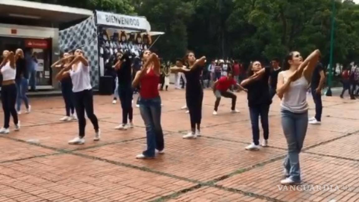 Estudiantes conmemoran los 50 años de entrada del Ejército a la UNAM