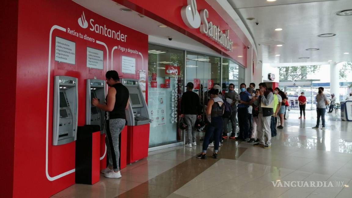 Principales bancos en México venden su participación en Buró de Crédito