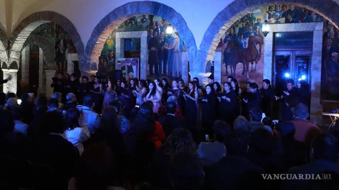 $!Solistas y coro ofrecieron un programa de ópera, canción y zarzuela bajo la dirección artística de Alejandro Reyes Valdés.