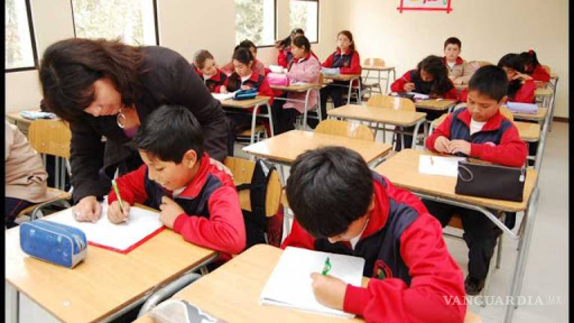 Descartan vuelta a aulas aún con semáforo verde en Coahuila, falta vacunas a maestros: SEDU