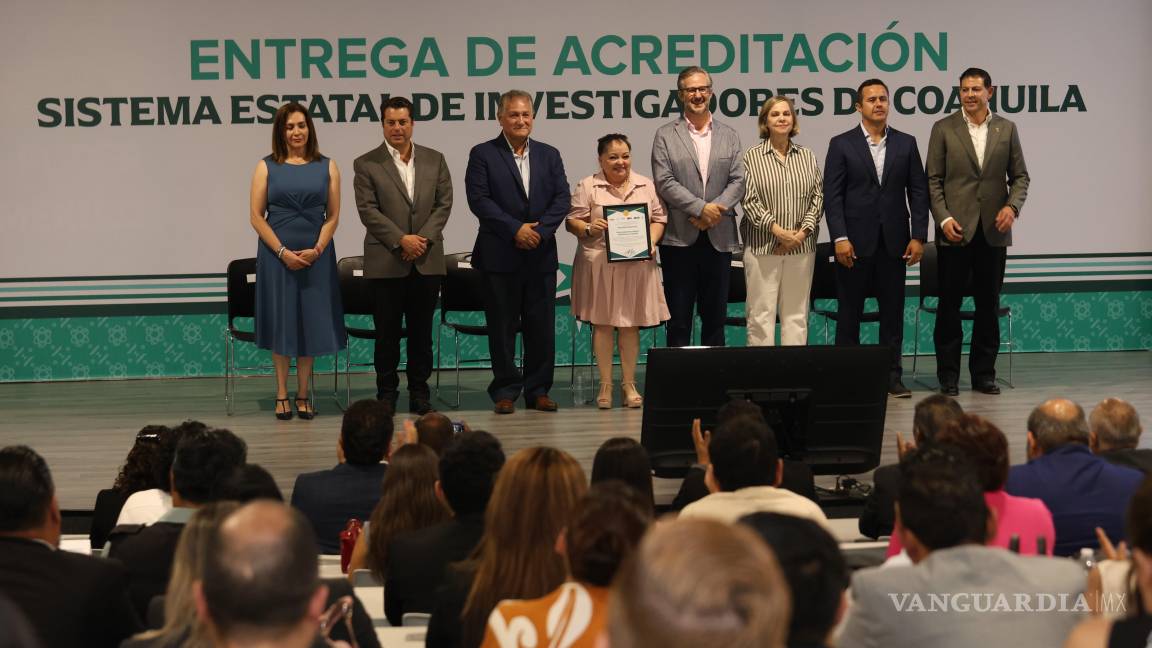 Se integran al Sistema Estatal de Investigadores de Coahuila, 132 maestros y alumnos de Posgrado de UAdeC