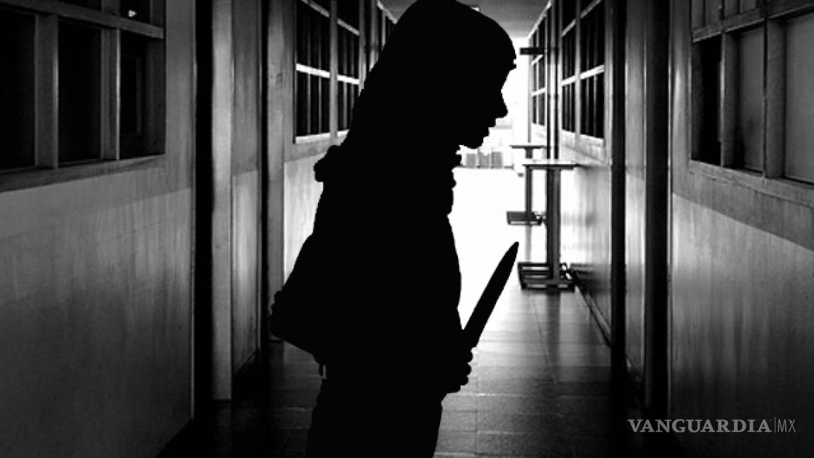 Alumna de secundaria hiere a maestro con arma blanca en Guadalupe, NL