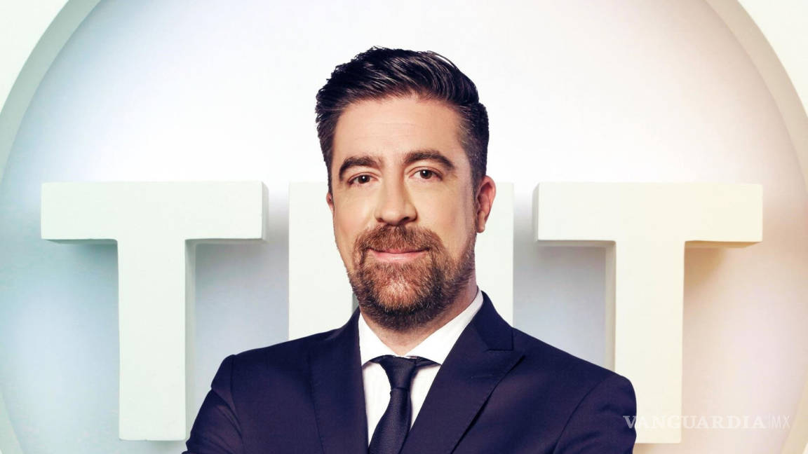 $!Rafa Sarmiento y La Reclu se van de paseo por la ‘Roma’ con Cuarón