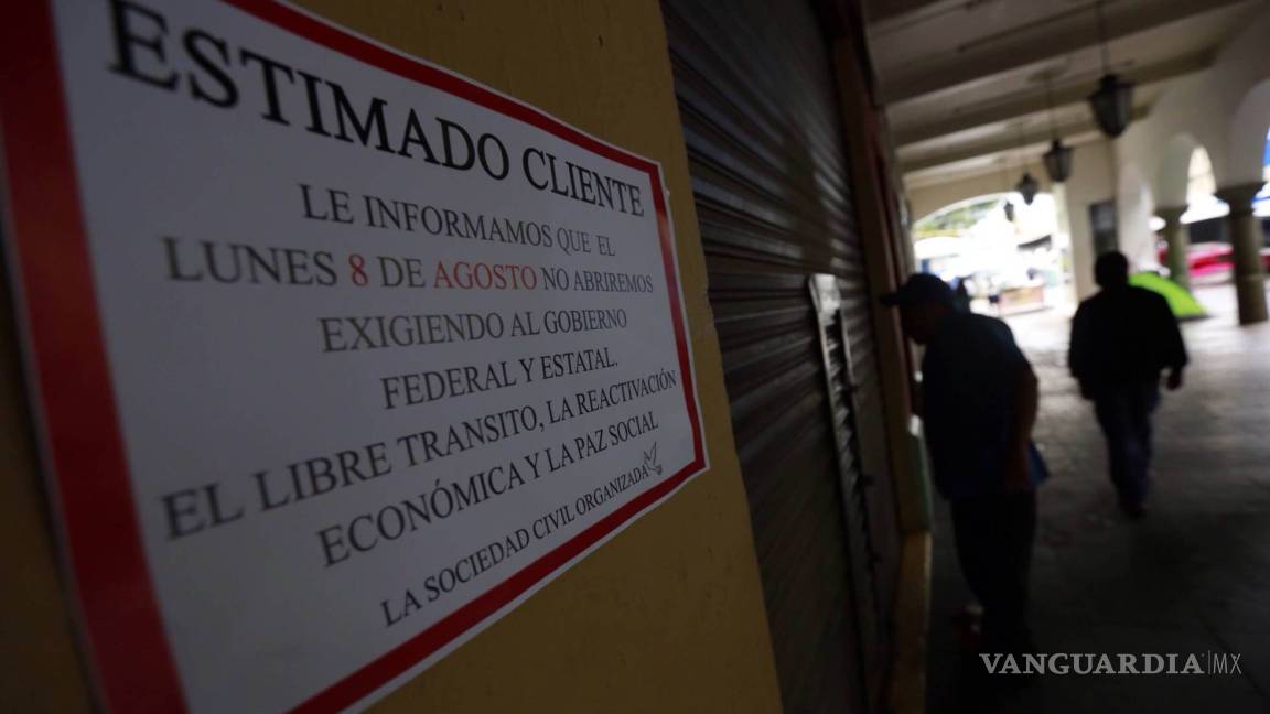 Empresarios suspenden labores en Oaxaca contra CNTE