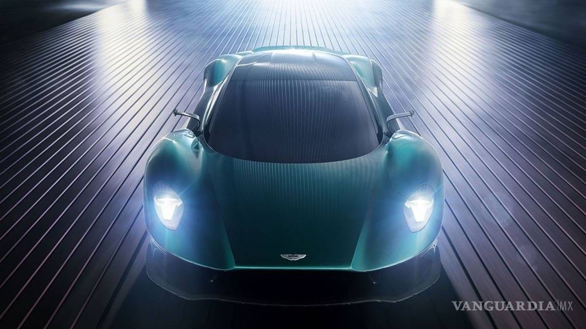 $!Aston Martin deja ver al Vanquish Vision, así será su nuevo deportivo con motor central