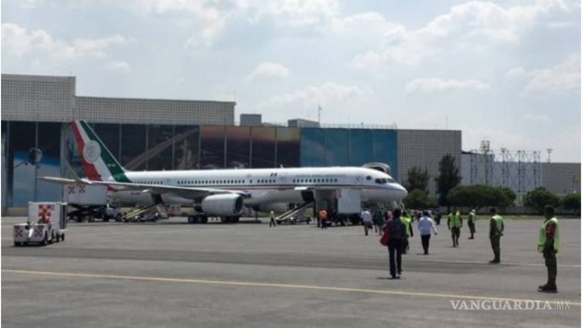 Falla avión presidencial; EPN se va a Cumbre del Pacífico en avión con 26 años de antigüedad