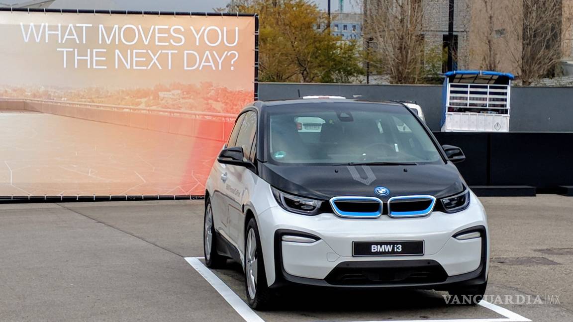 $!BMW permitirá bloquear y desbloquear su automóvil desde su teléfono inteligente