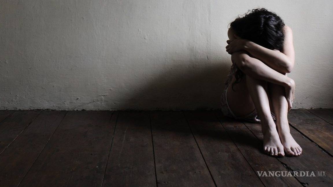 $!Internan a mujer lesbiana para “curar” su “enfermedad”