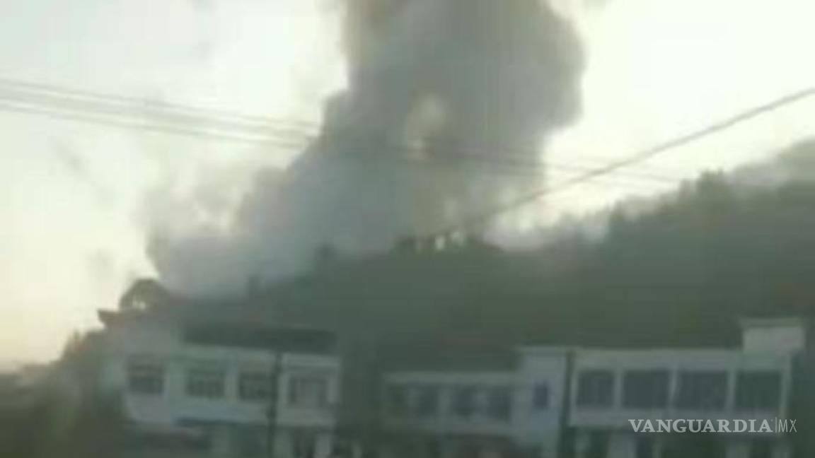 Mueren 7 en China por explosión en fábrica ilegal de fuegos artificiales