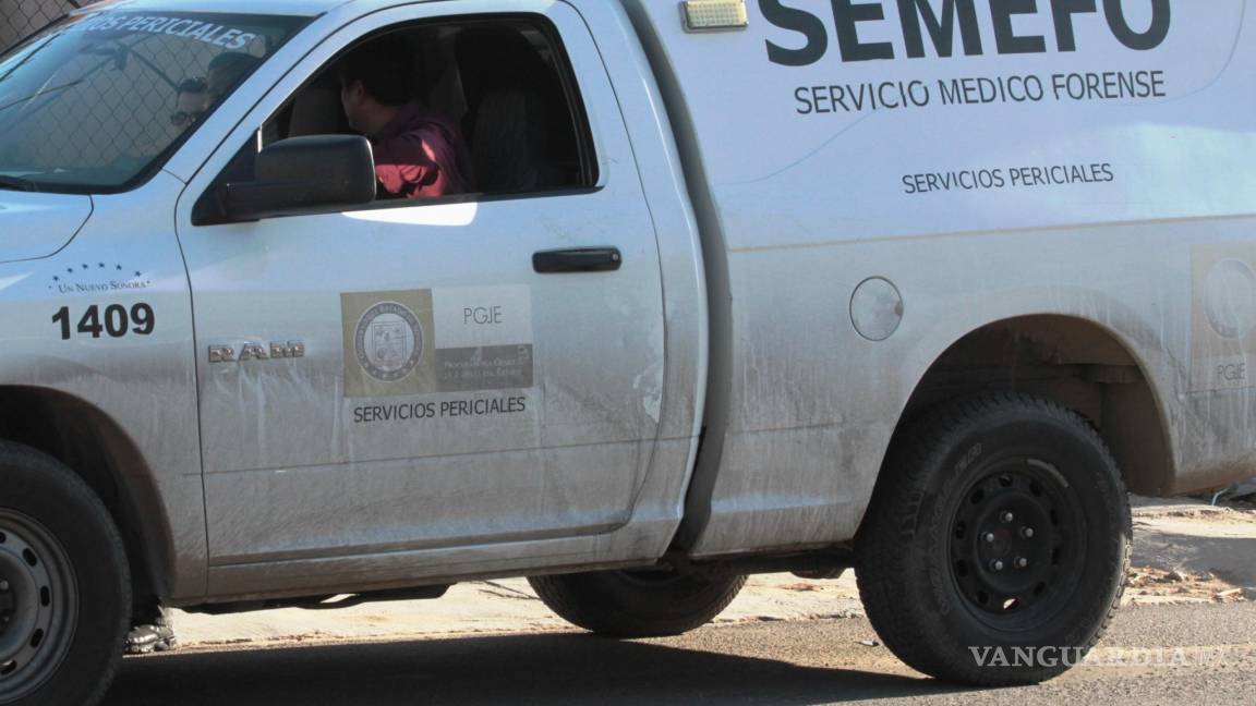 Sin freno violencia en Sonora: abandonan 4 cadáveres dentro de vehículo en Caborca