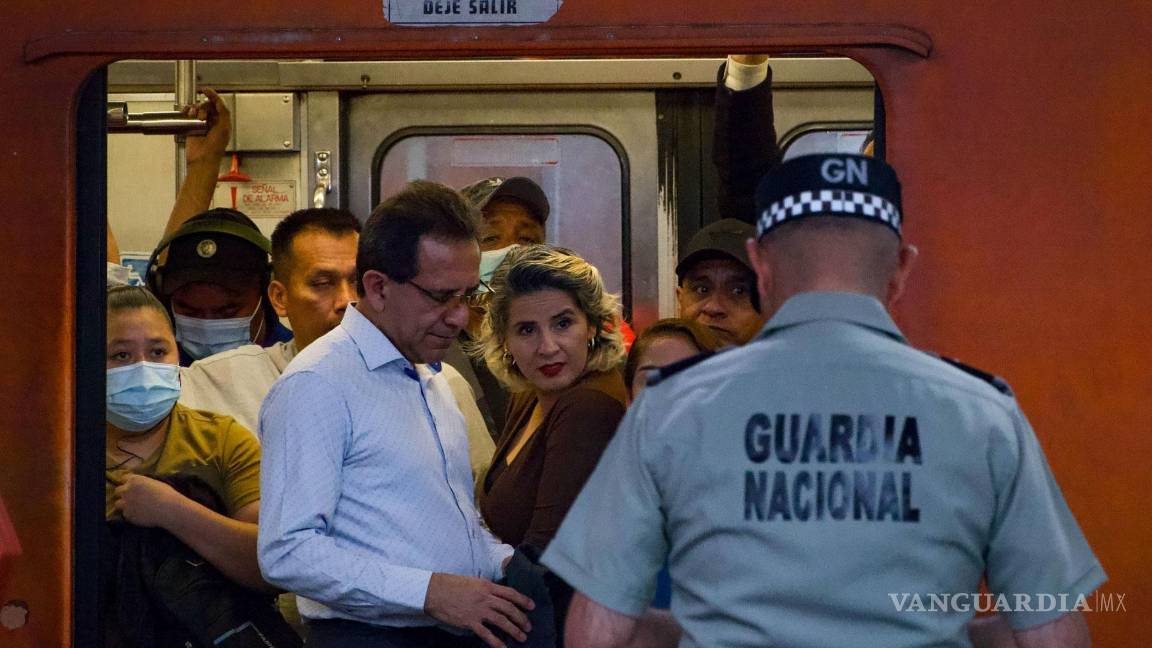 ¿México se está convirtiendo en Venezuela?... Como AMLO, gobierno de Maduro también desplegó militares en el Metro de Caracas