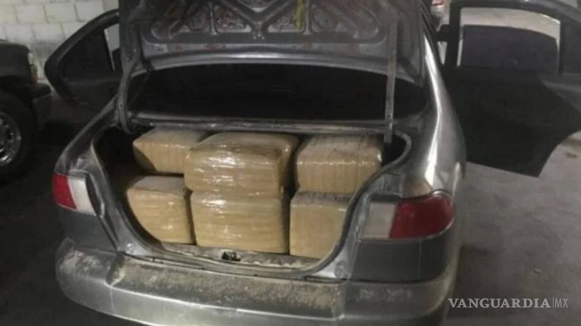 Aseguran vehículo con 104 kilos de marihuana en San Luis Potosí