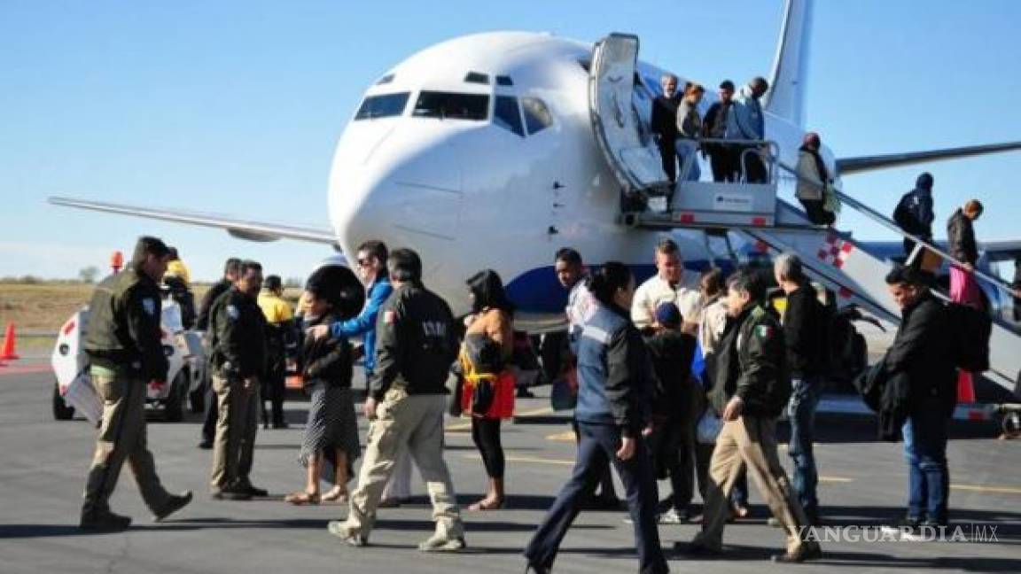 Llegan a Tamaulipas 48 familias cubanas
