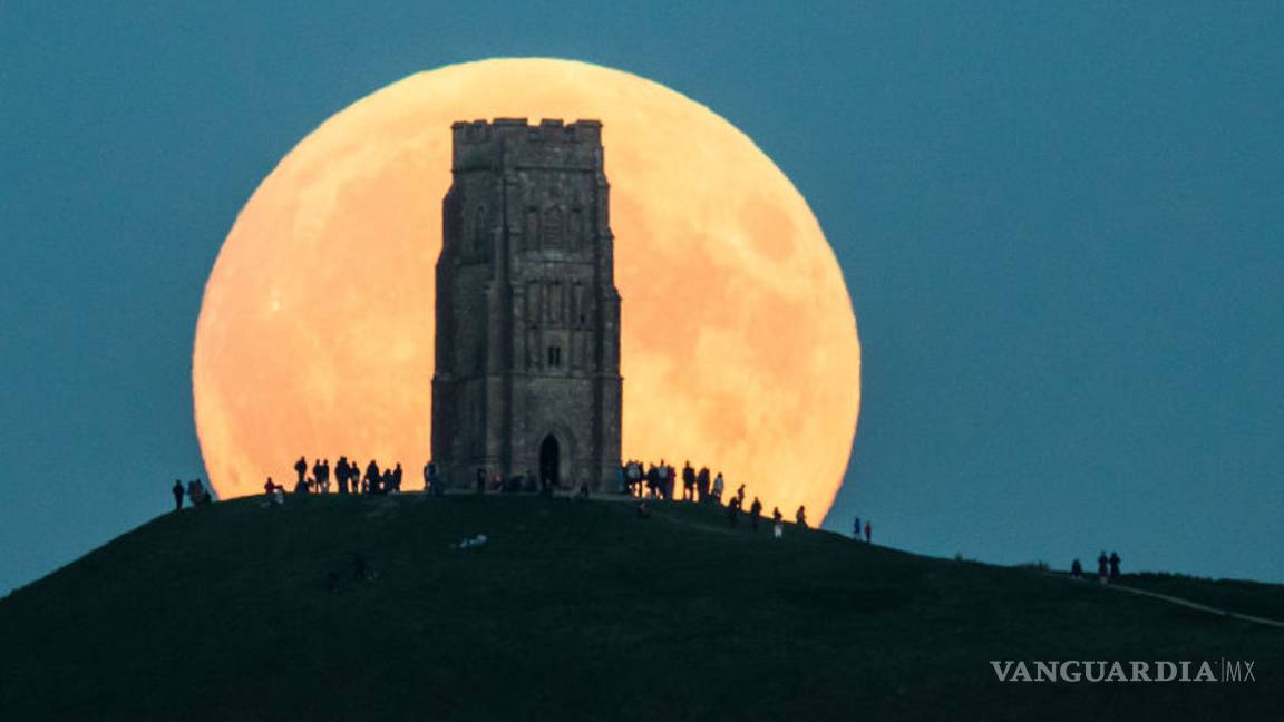 $!Las mejores fotos del eclipse total y la superluna de ayer